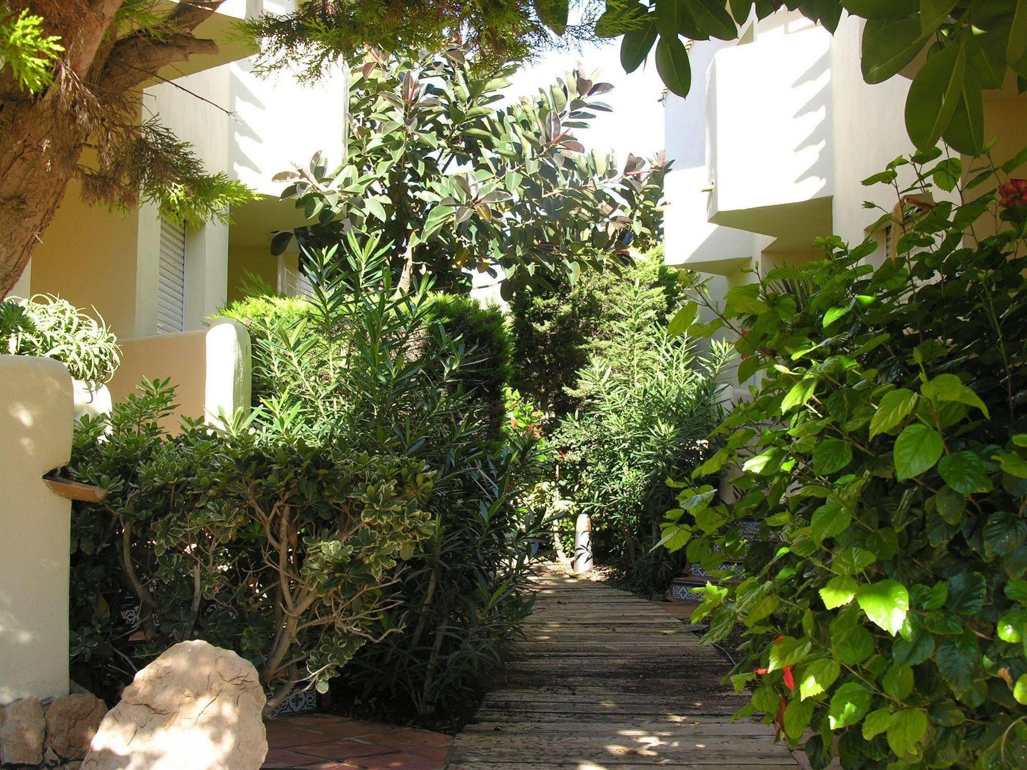 Aparthotel Villas La Manga 3*