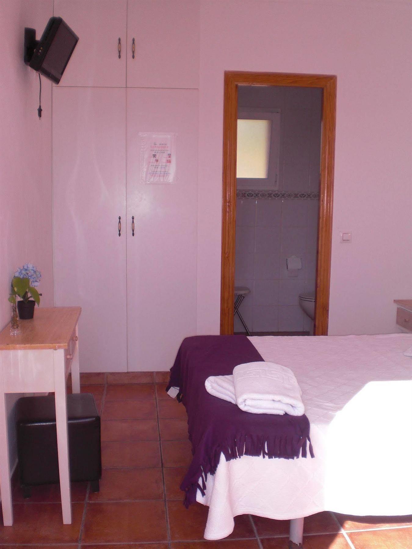 Guest house La Paloma Ii 2*