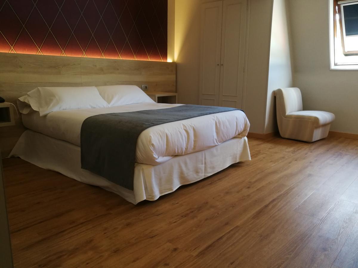 Hotel La Marina Cee