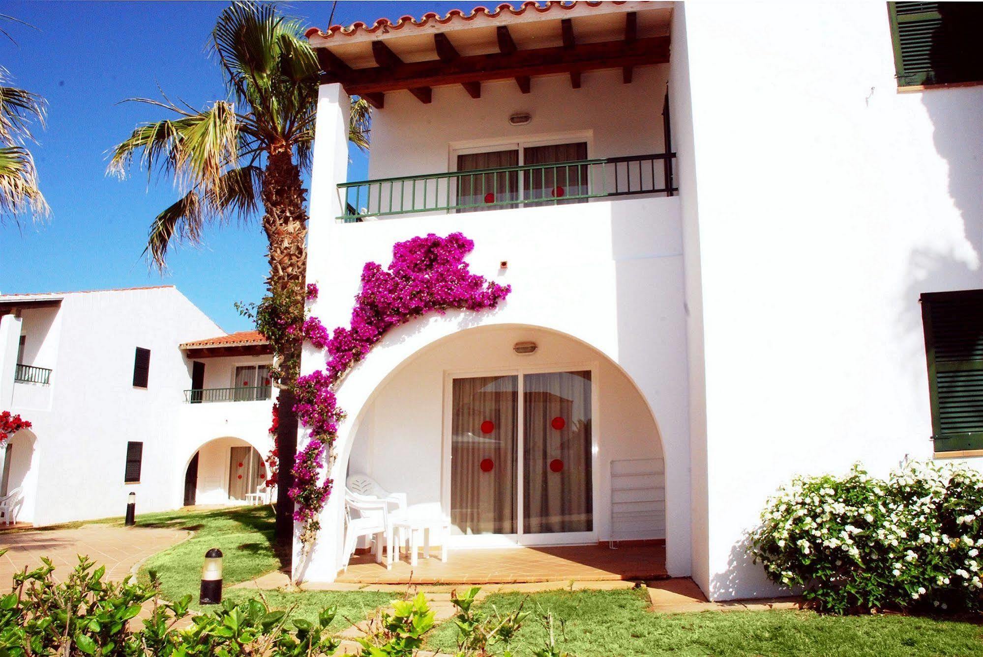 Aparthotel Vistapicas Cala'N Blanes (Menorca)