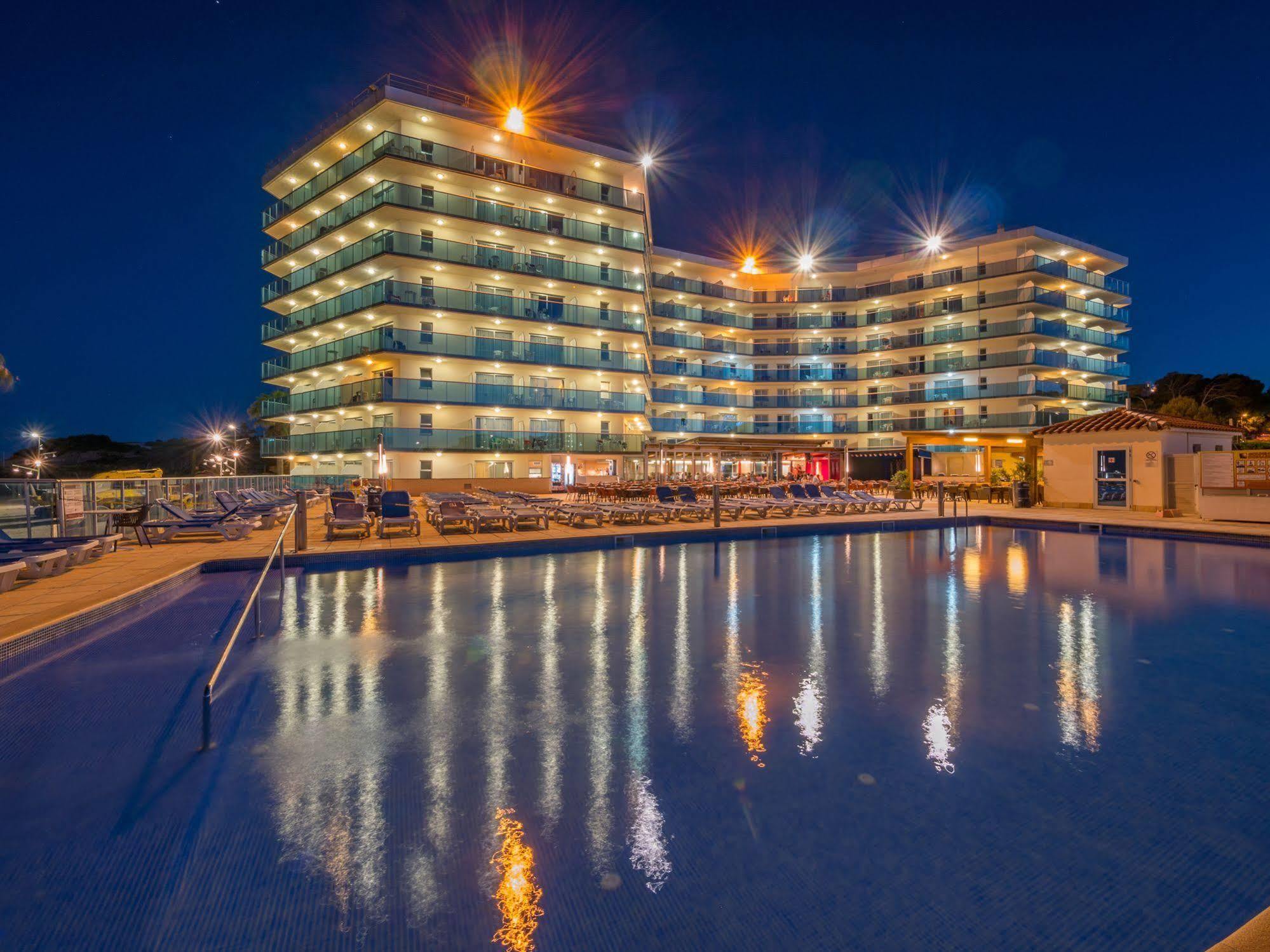 Golden Donaire Hotel 4*