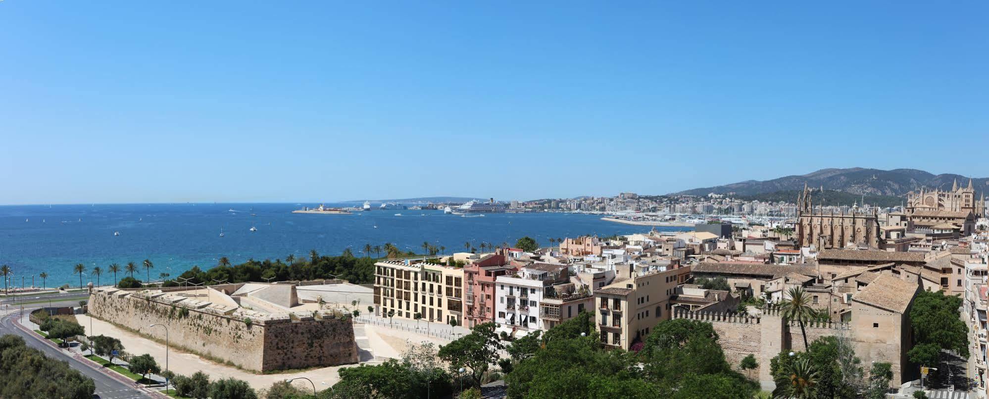 Ses Savines Hotel