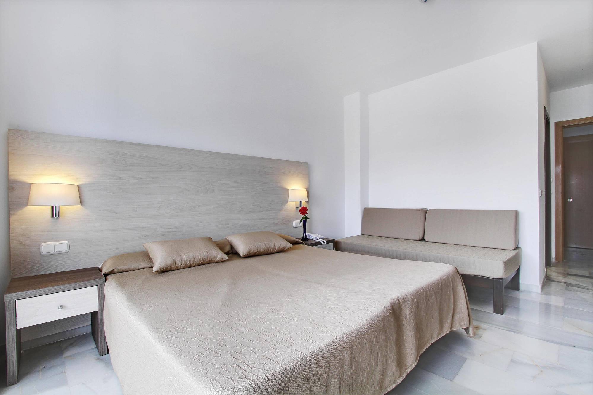 Palia La Roca 3*