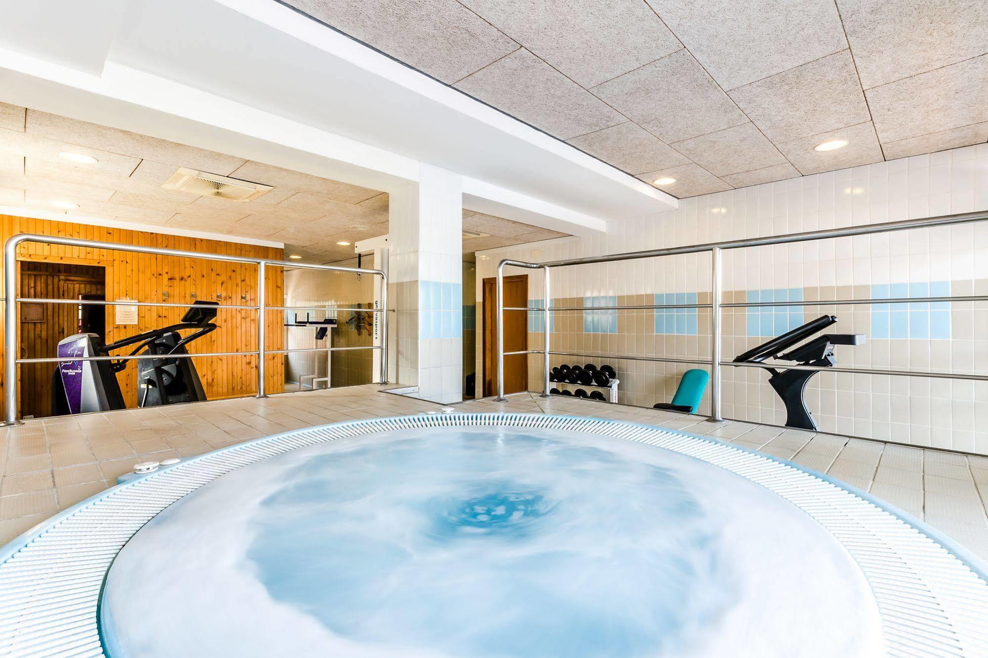 Hotel Mar Blau Calella