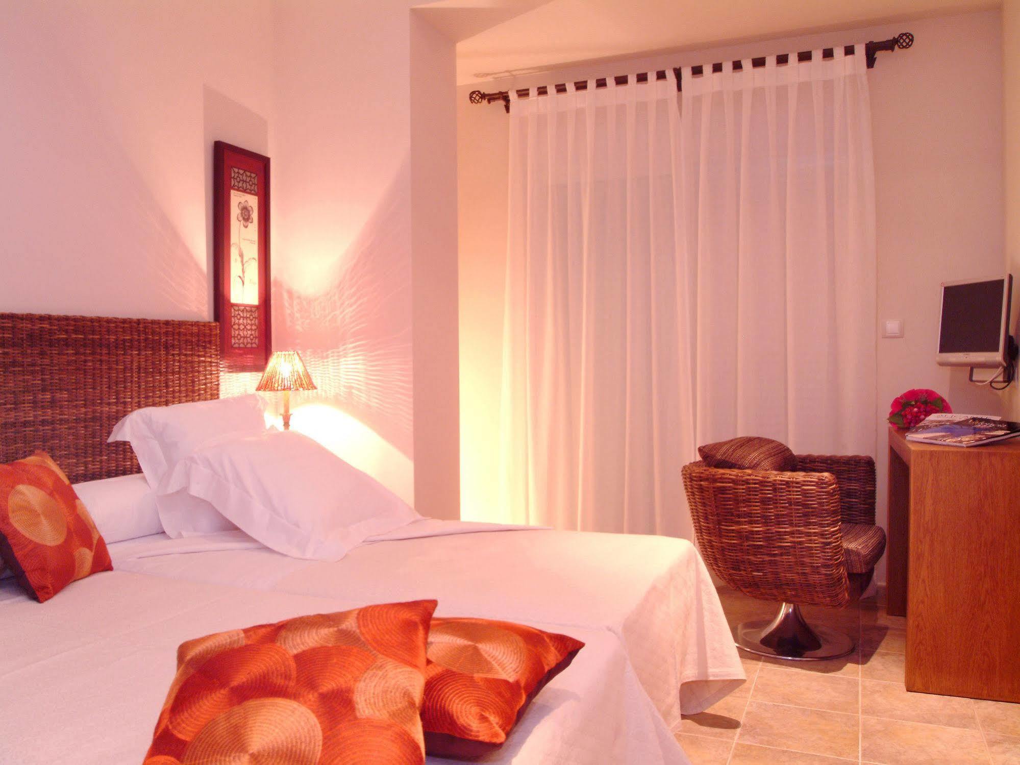 Hotel Noguera Mar 3*