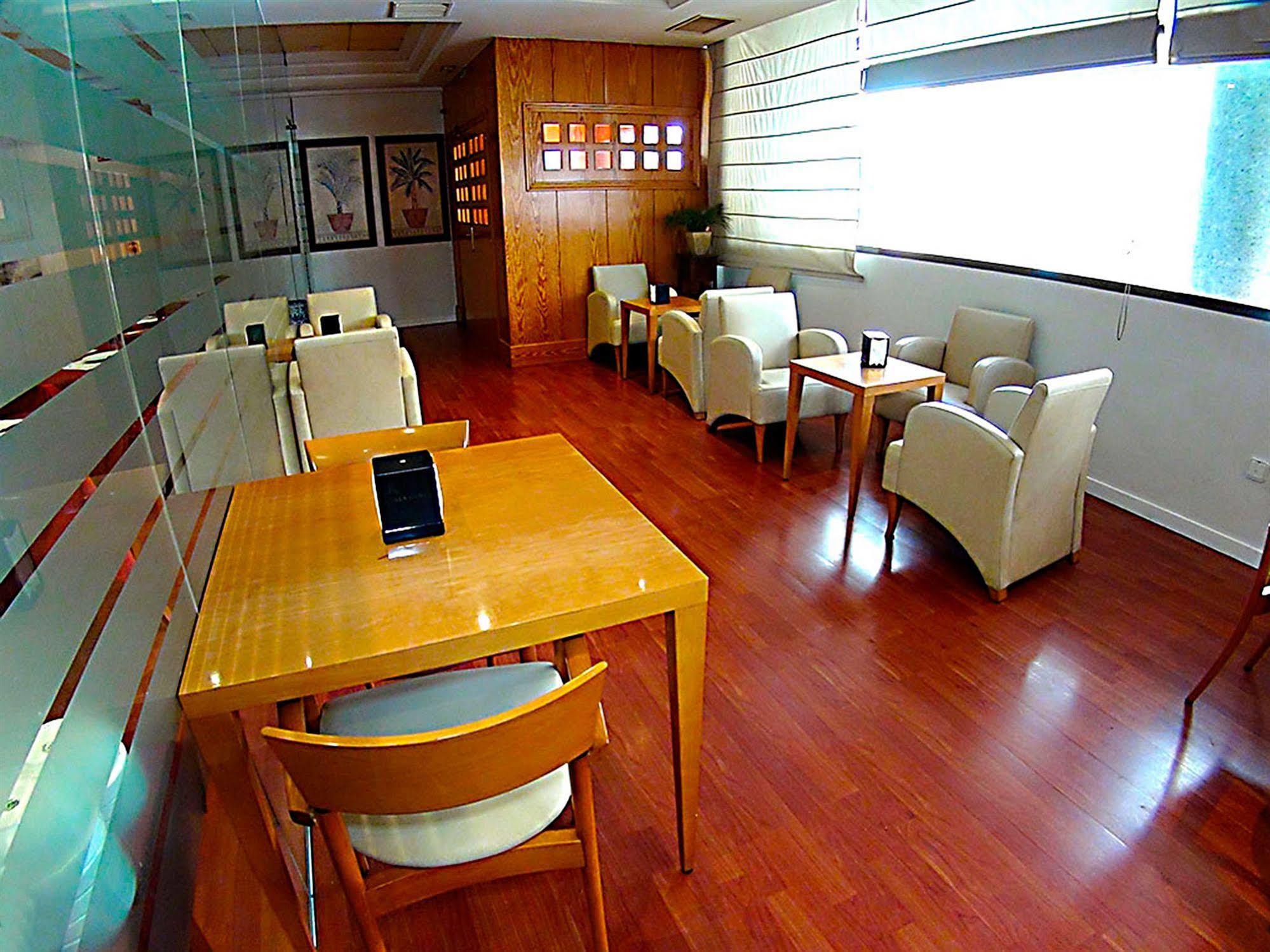 Hotel San Juan 3*