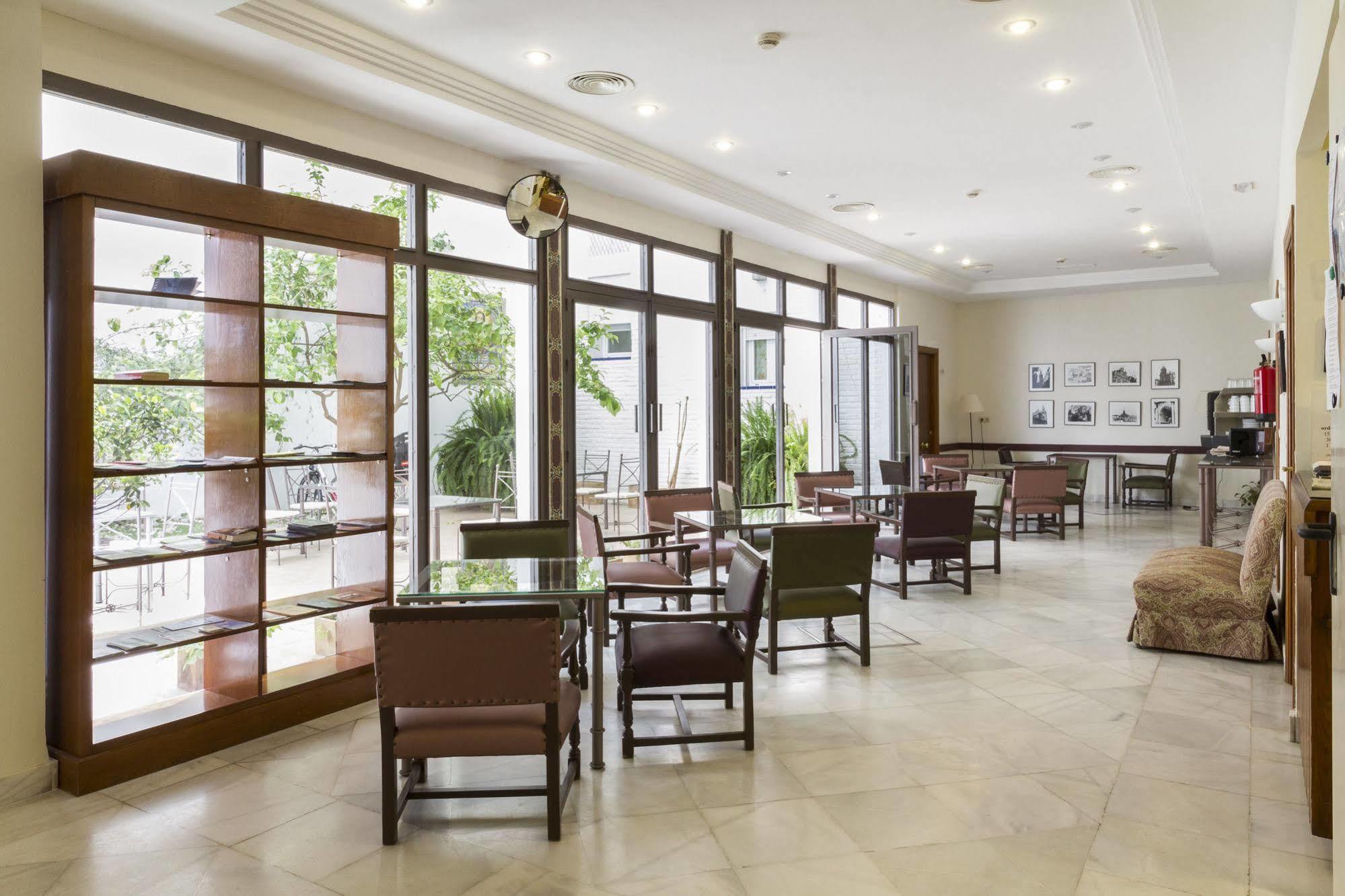 Alcántara Hotel 2*