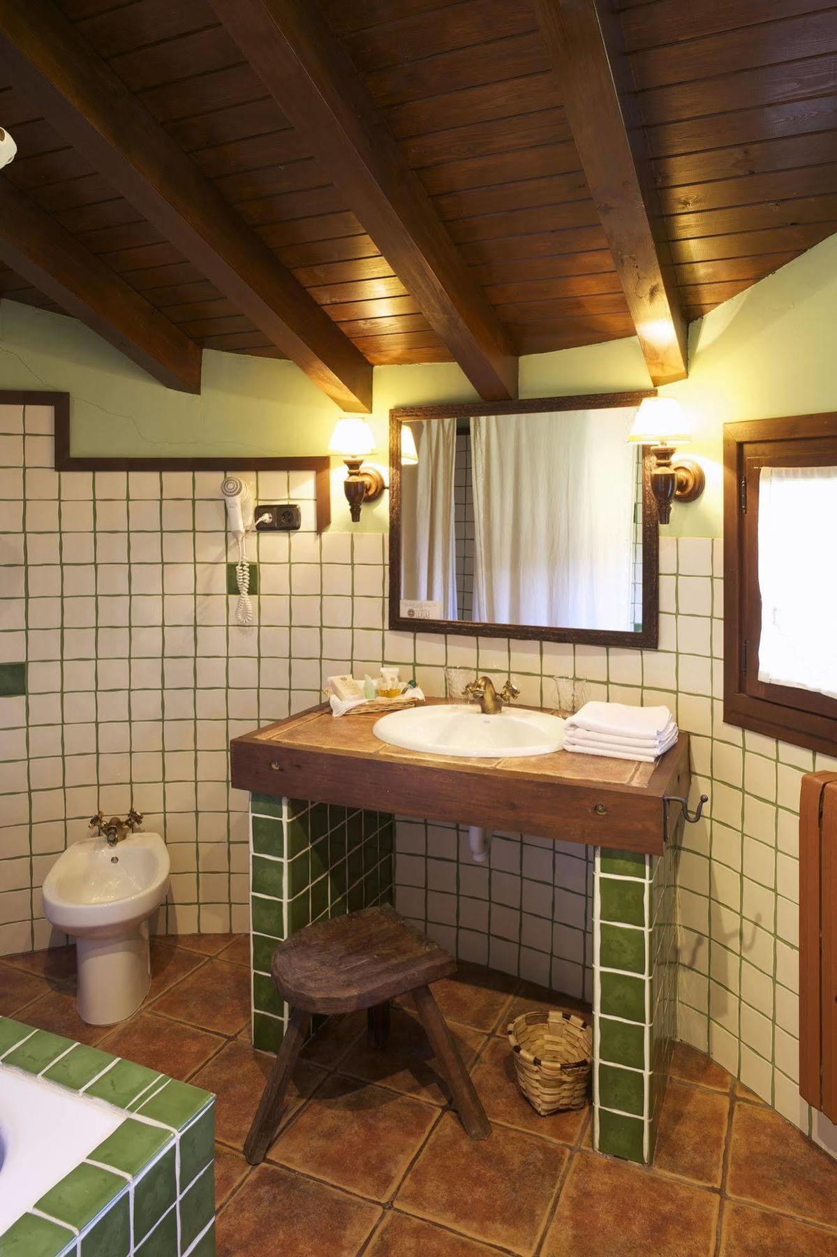 La Corte De Casa rural Lugás