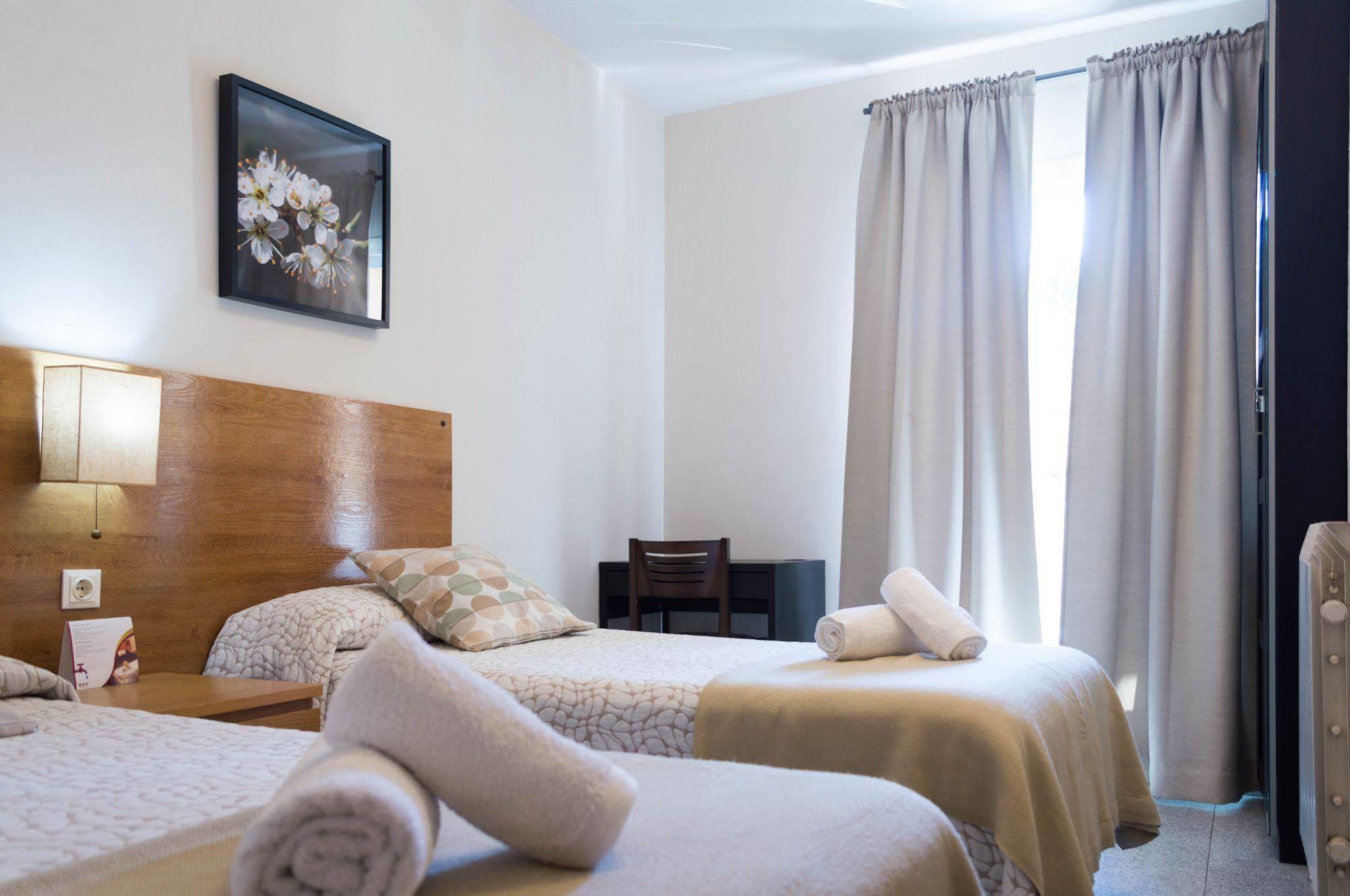 Guest house Alogar 2*