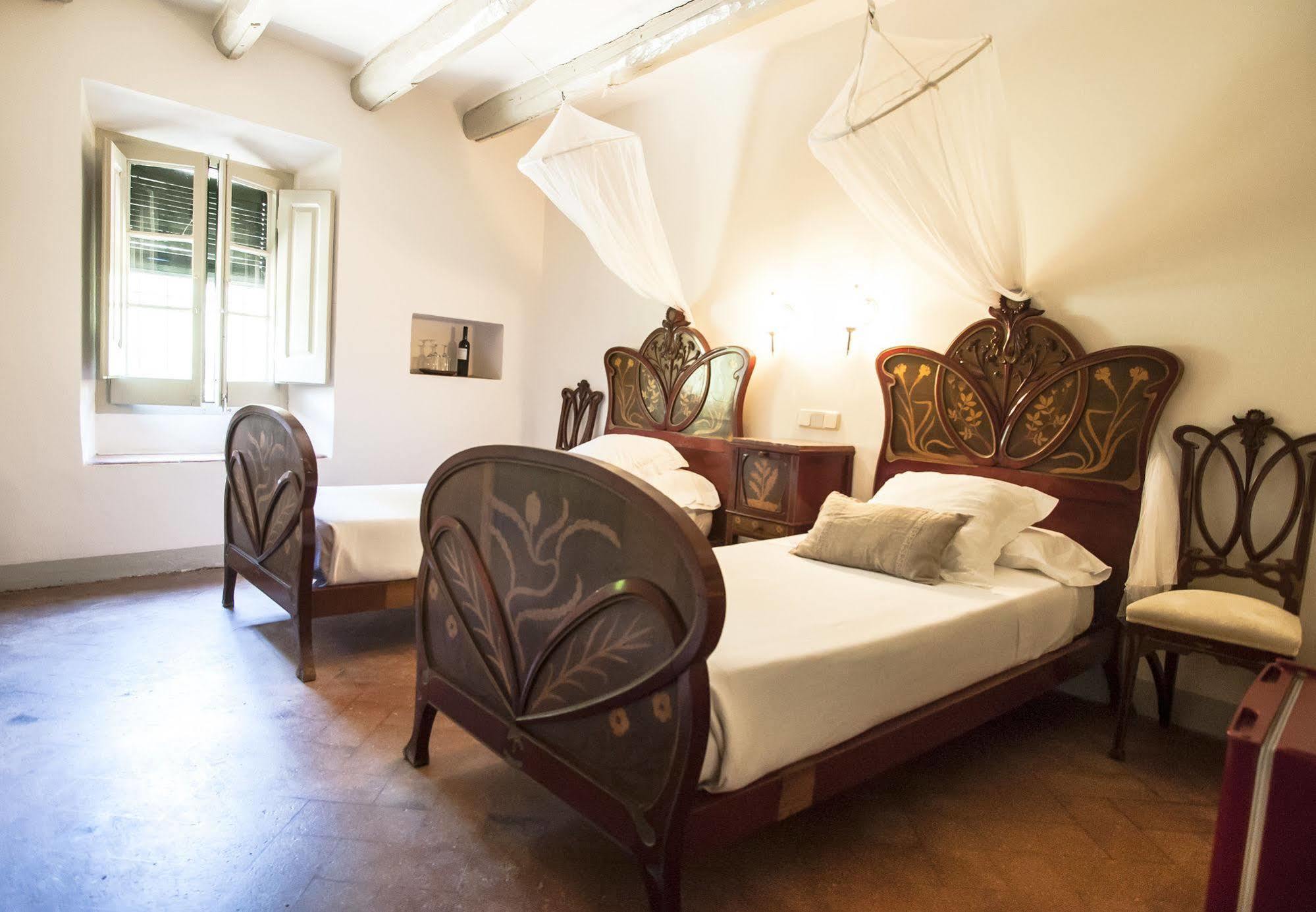 Casadella Bed & Breakfast Premia De Dalt