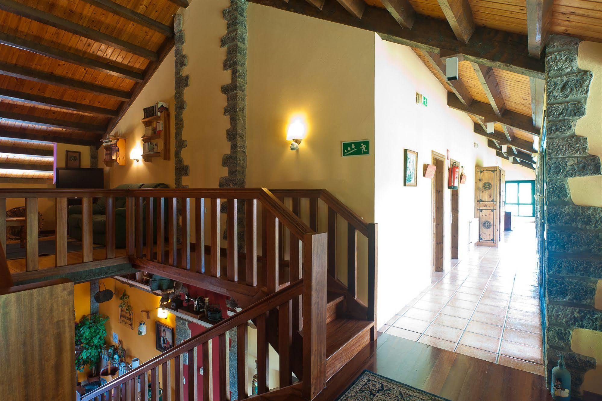 Hotel Costa De Rodiles 2*