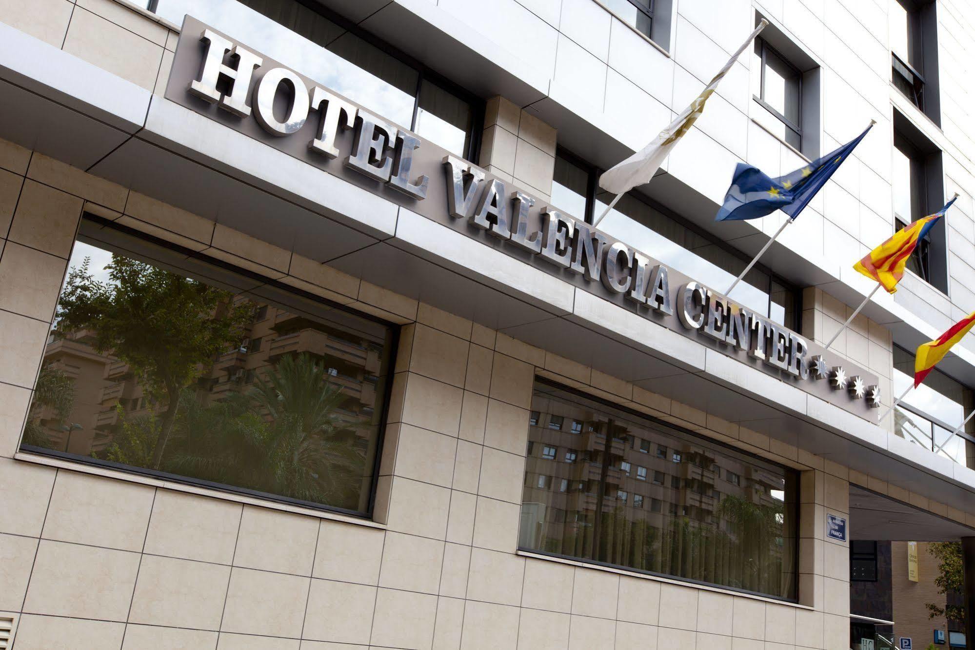 Hotel Center 4*