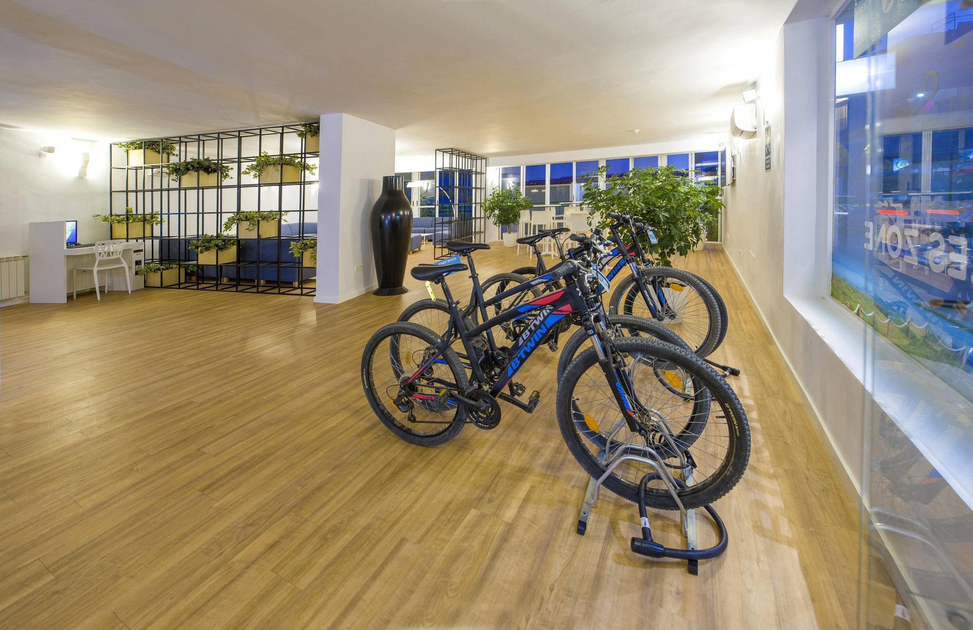 Vibra Marítimo Hotel 3*