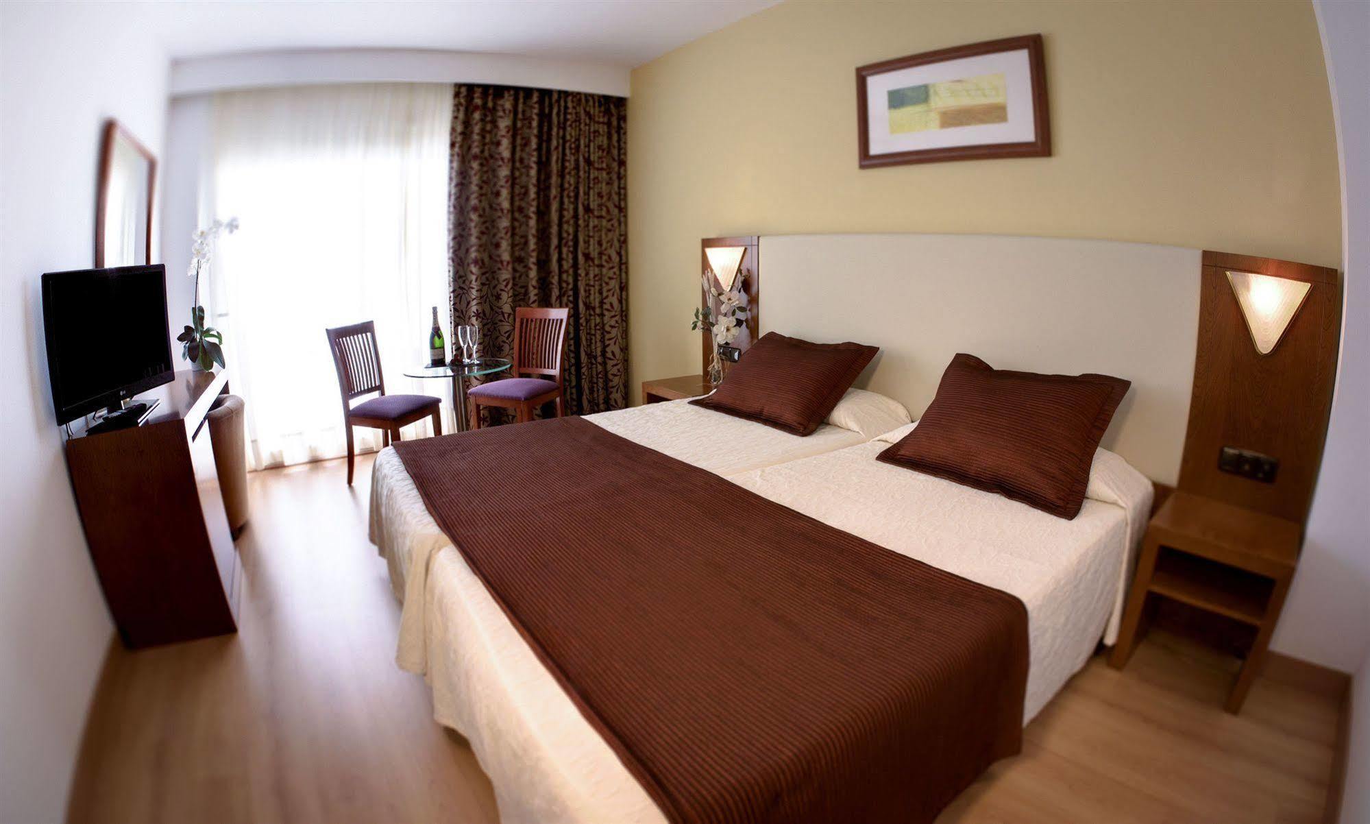 Hotel Cm Castell De Mar