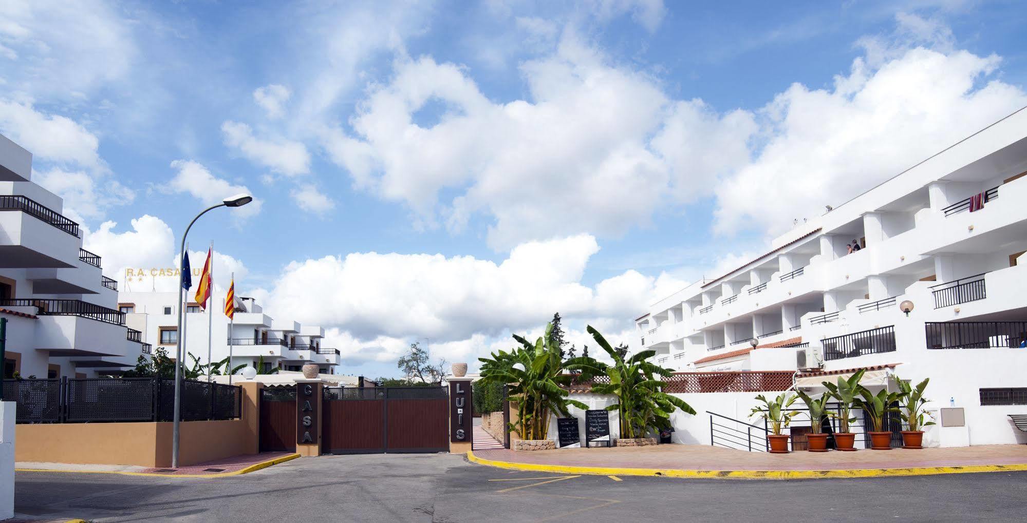 Apartahotel Casa Luis 4*