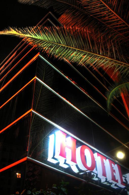 Biarritz Hotel 3*
