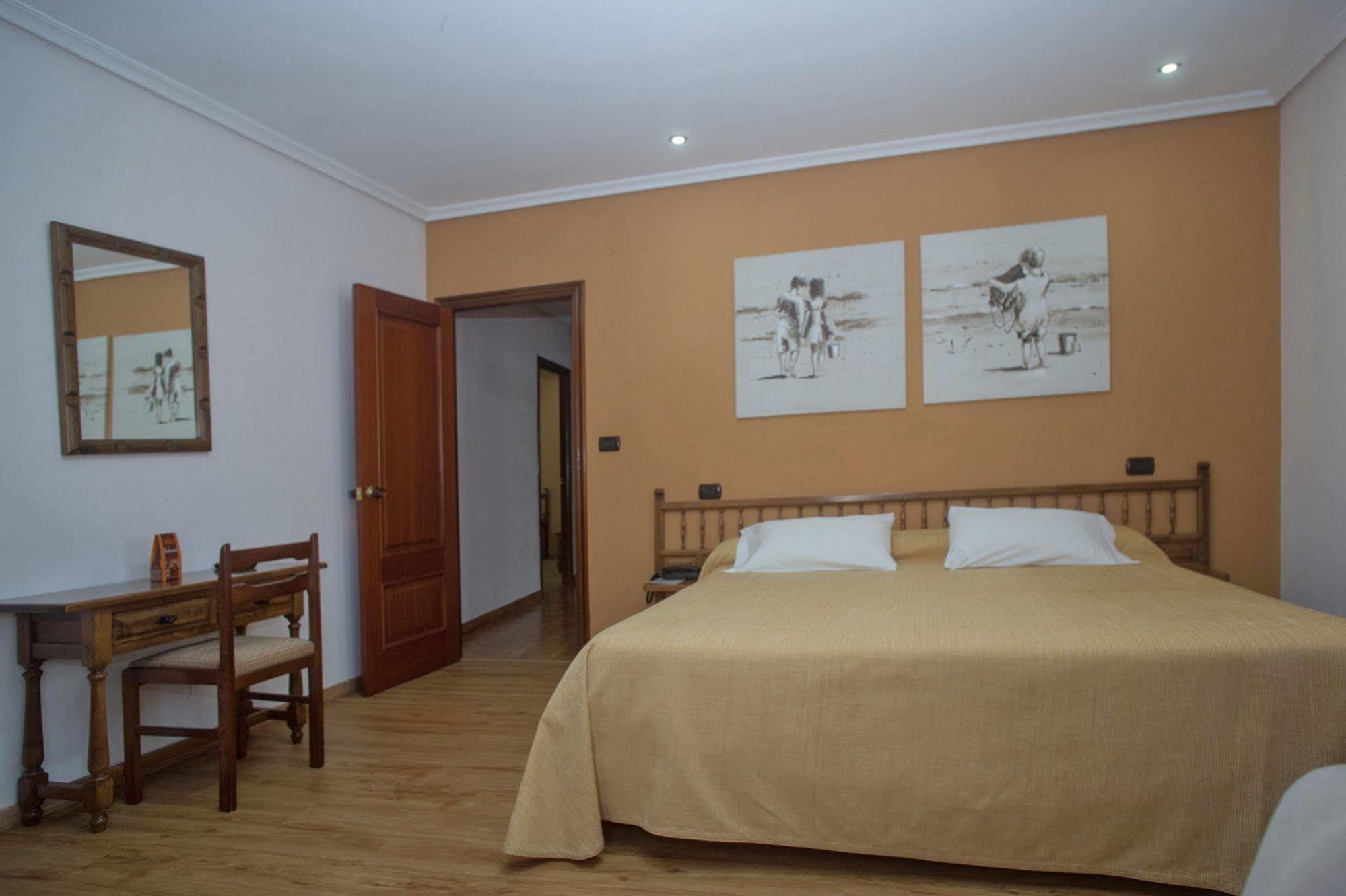 La Marina Hotel