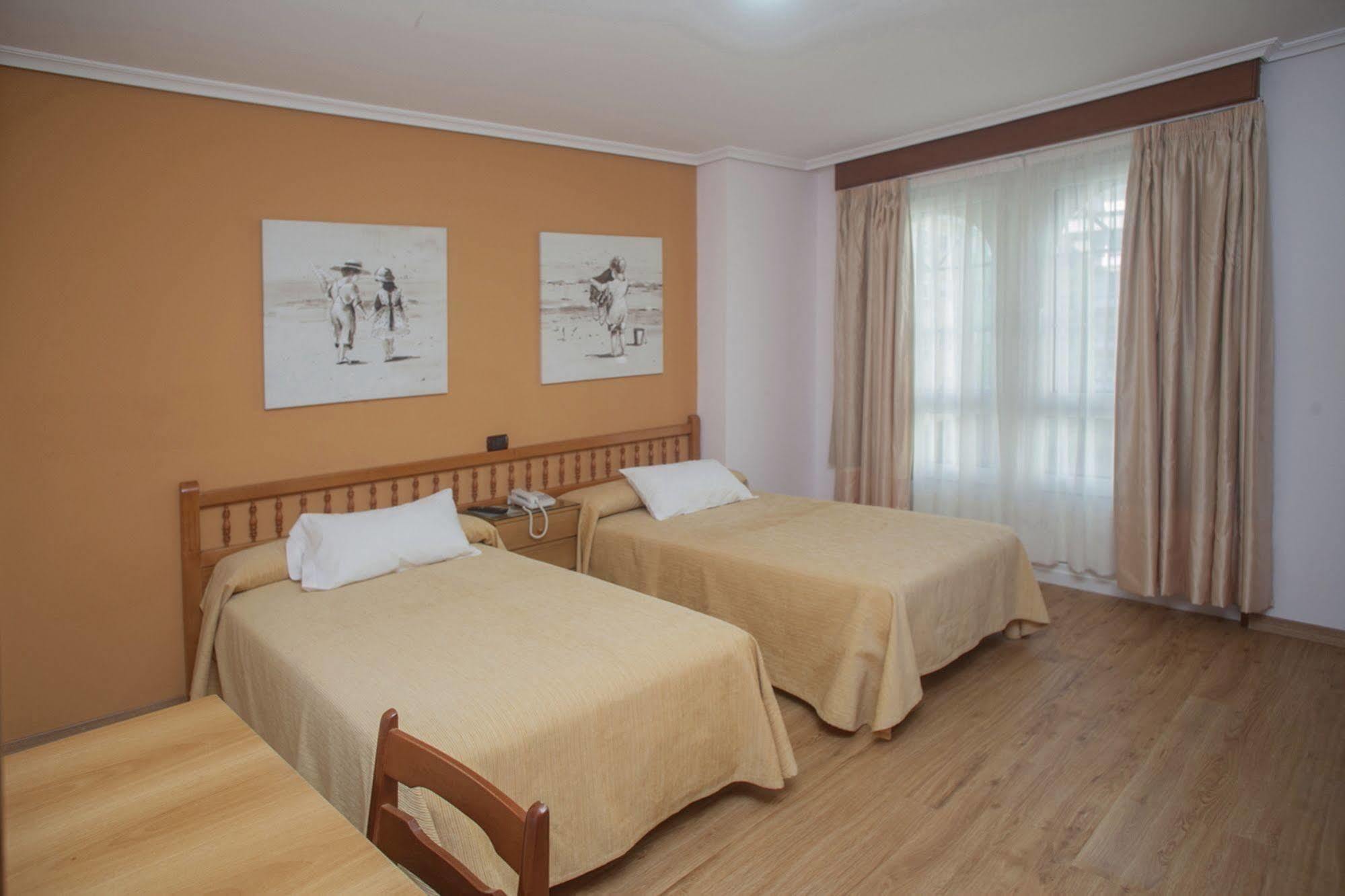 La Marina 2* Cee