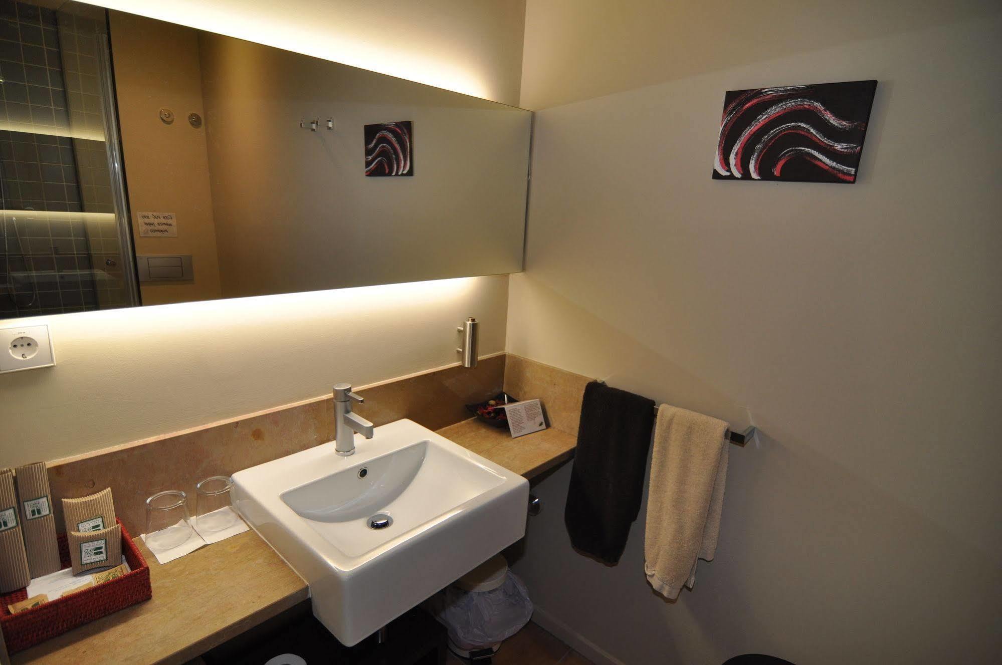 De Cabrit Hotel 3*