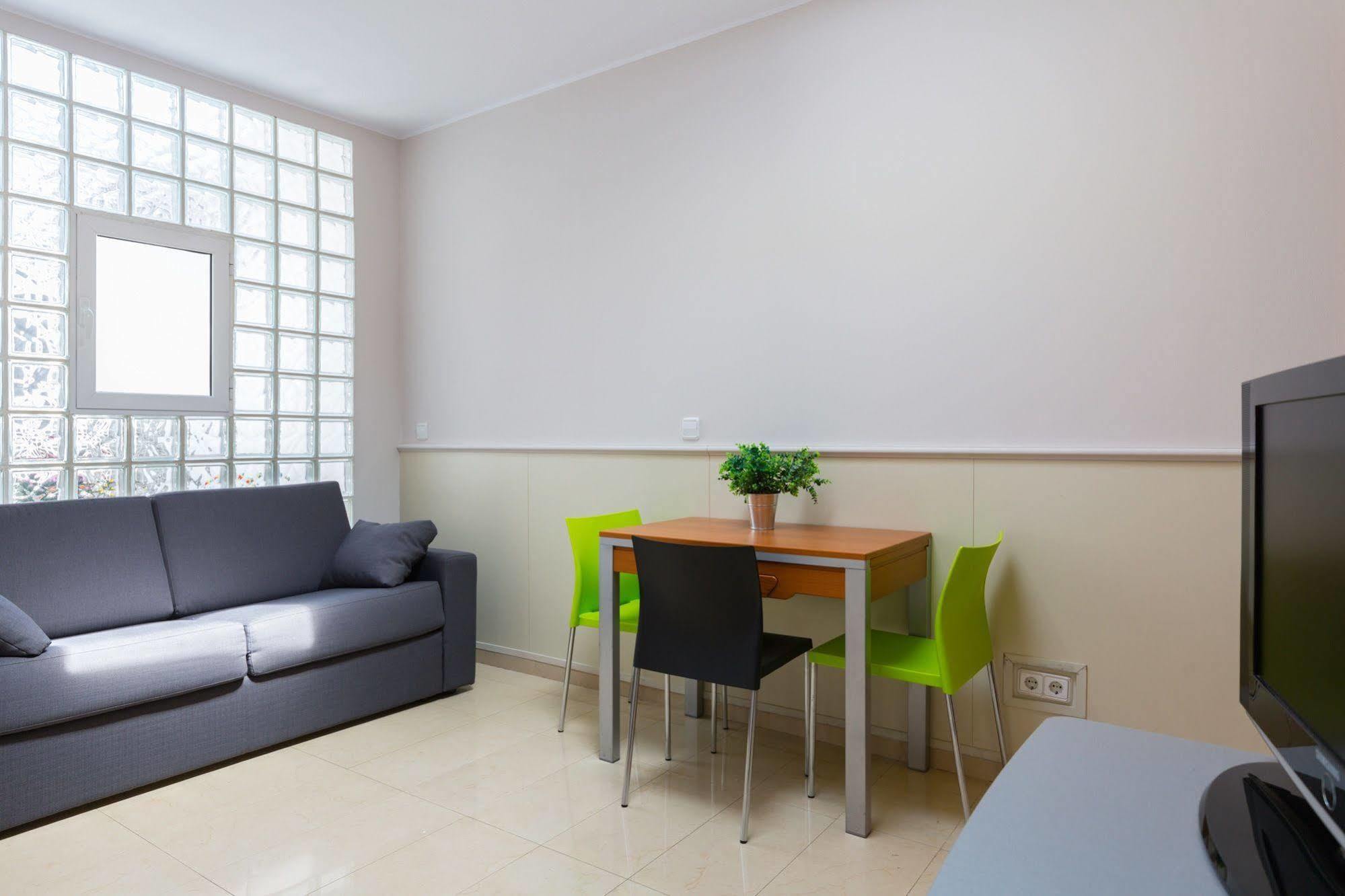 Center-eixample Apartment Barcelona