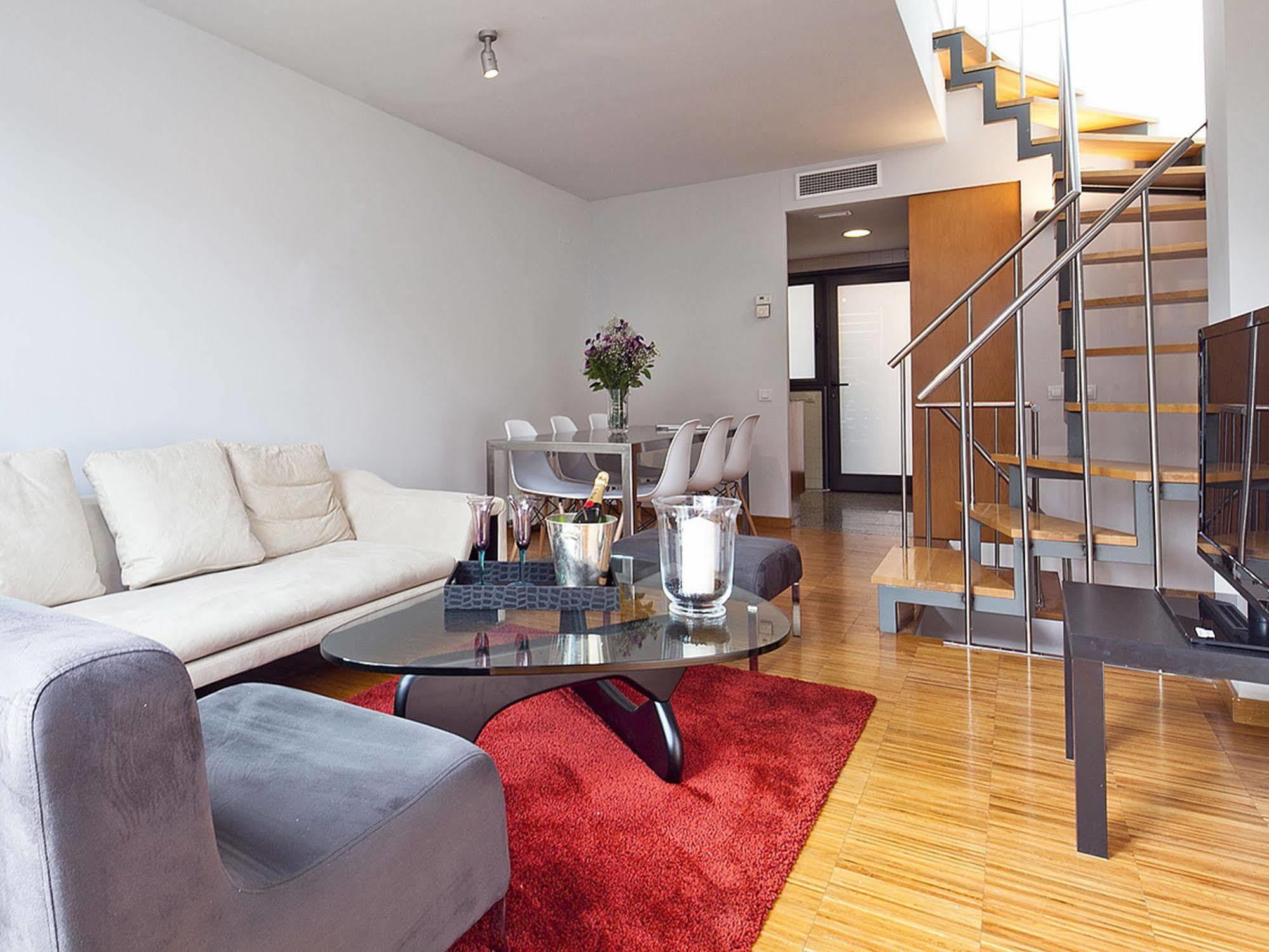Apartment My Space Park Guell Barcelona