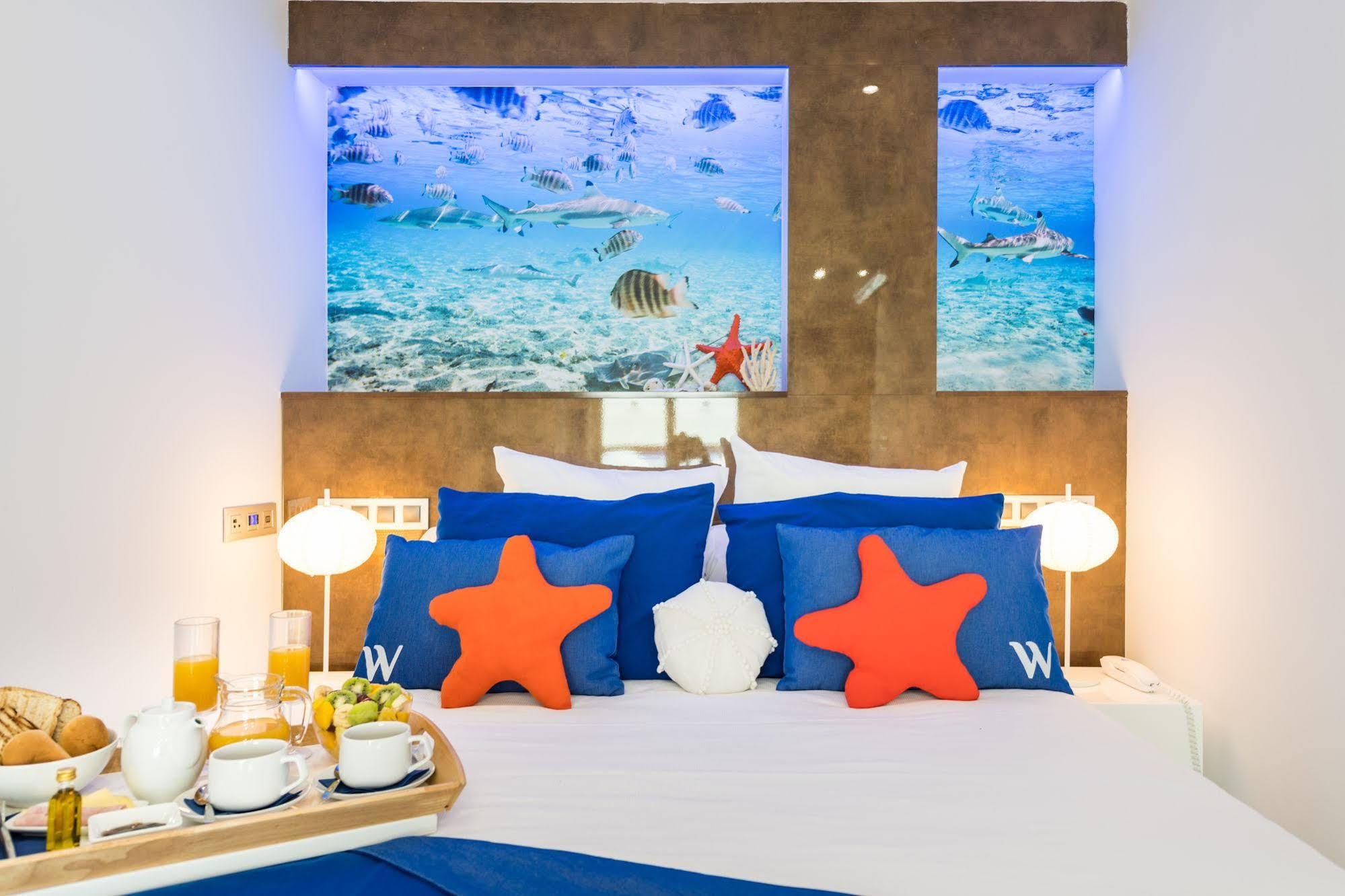 Wavia - Adults Only 3*
