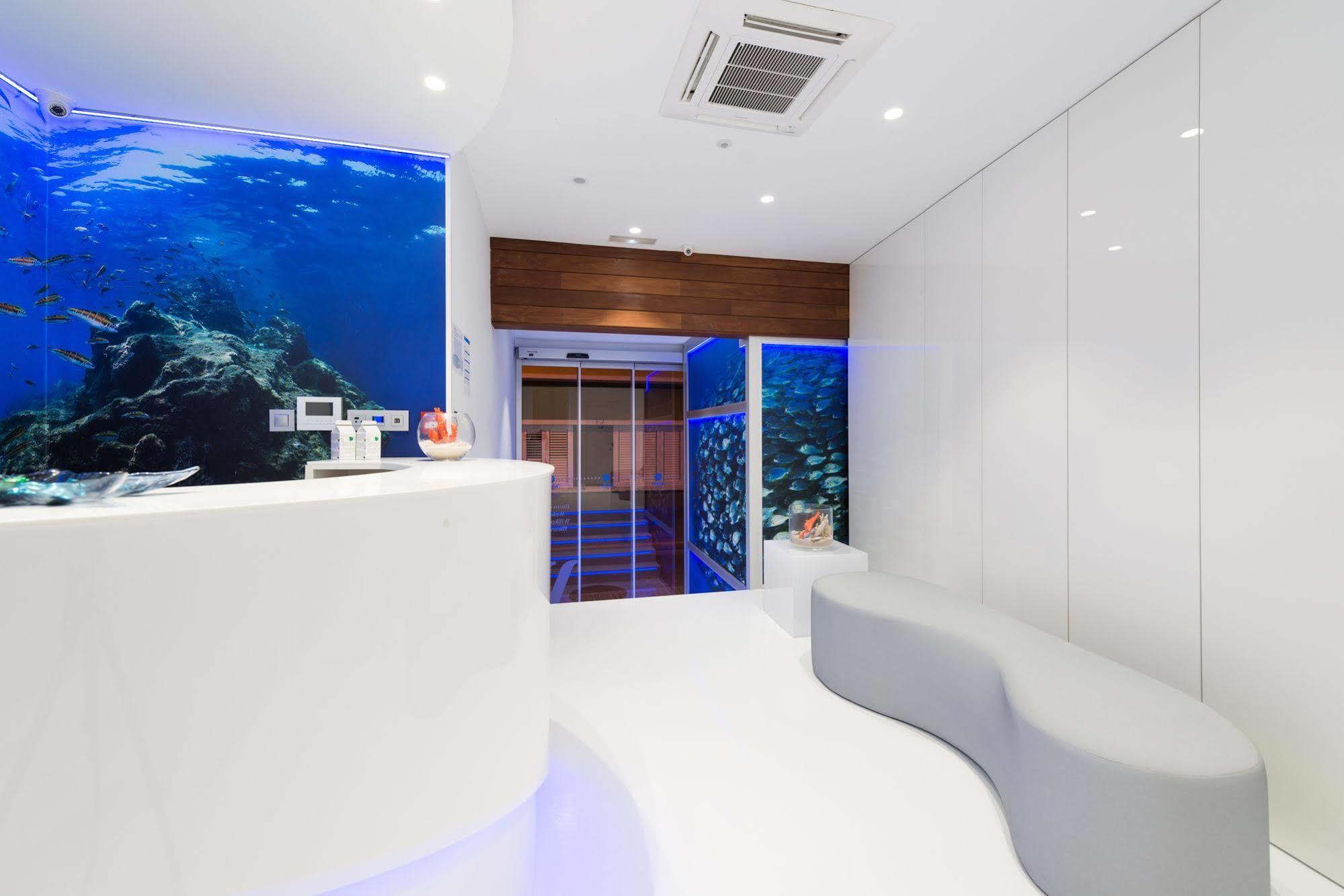 Wavia - Adults Only 3*