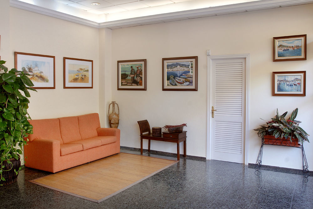 Hotel Checkin Catalonia 3*