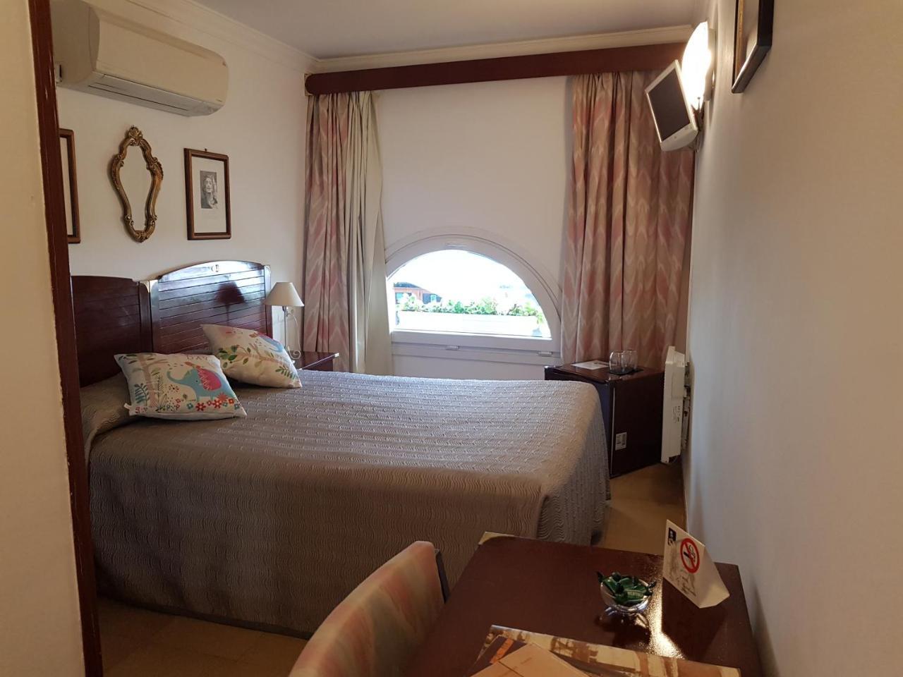 La Residencia 2*