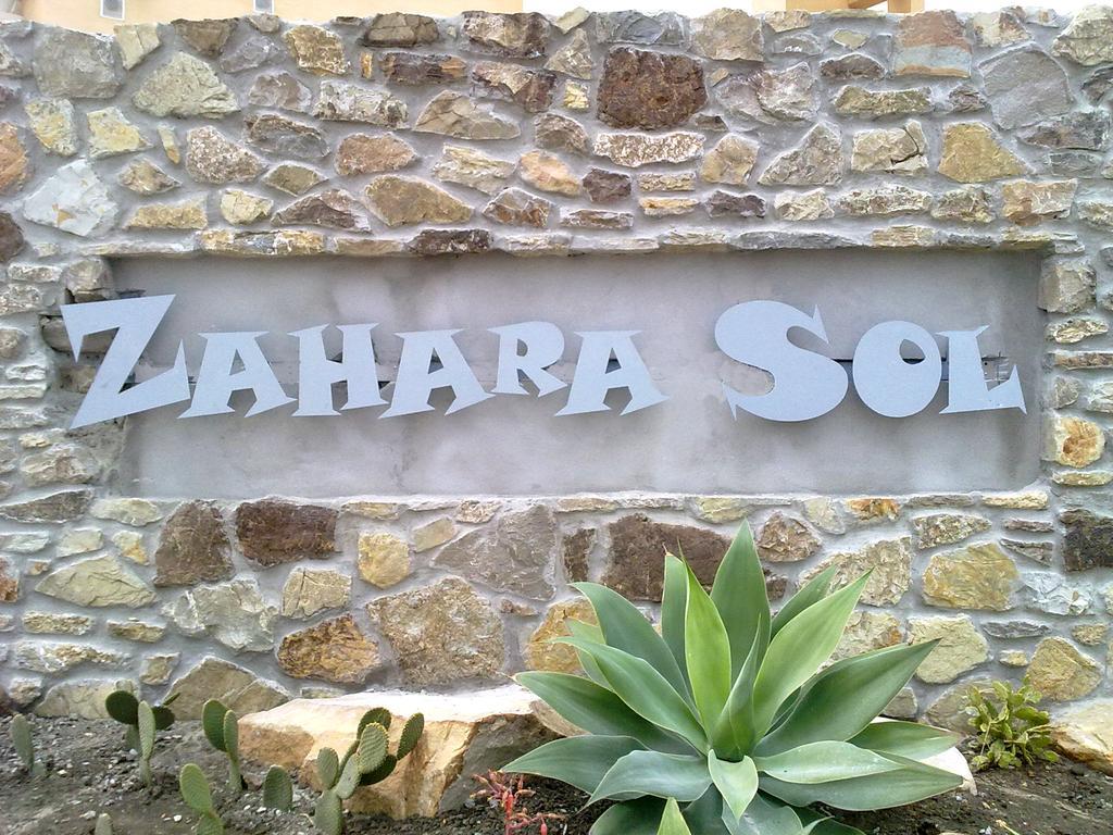 Zahara Sol Zahara de los Atunes