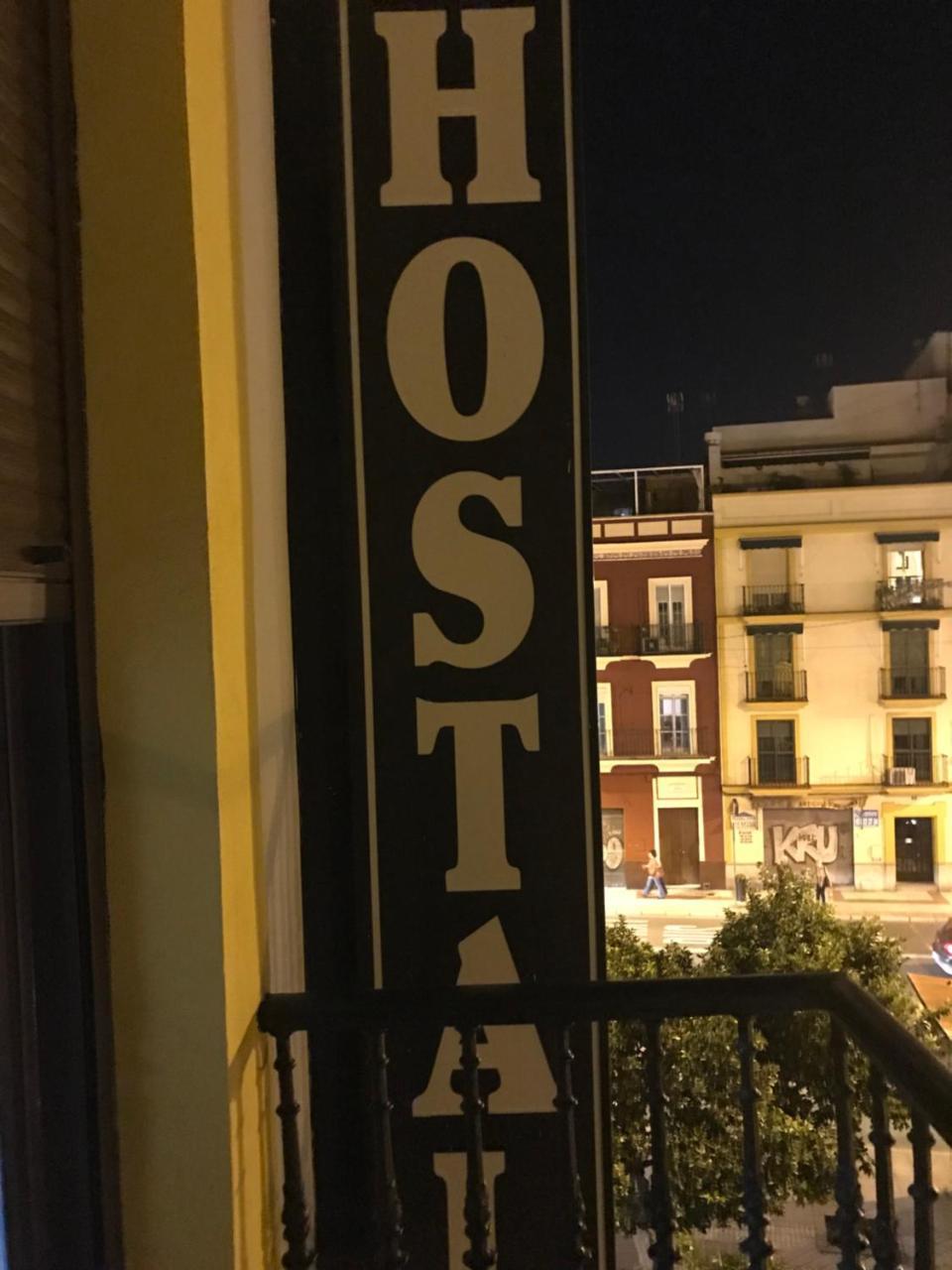 Puerta Carmona Guest house Seville