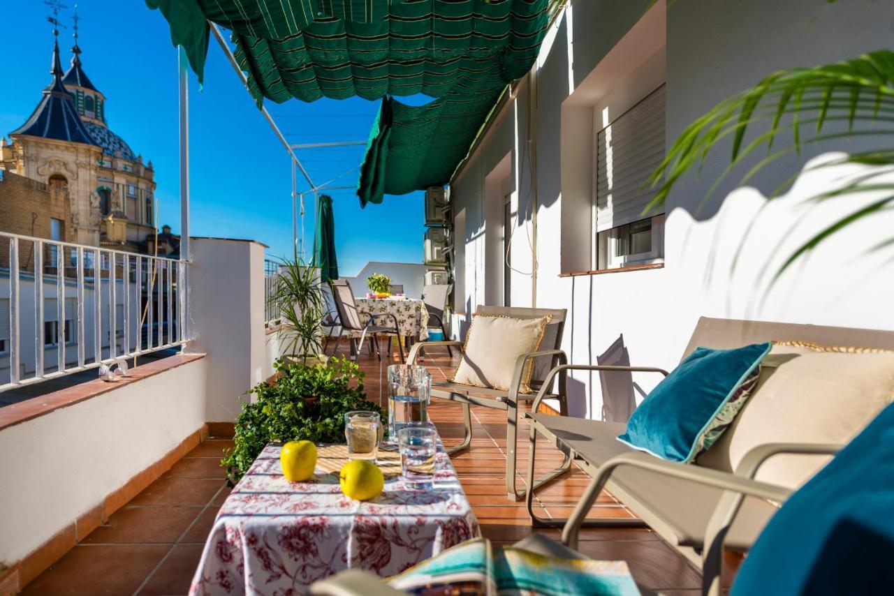 Genteel Mano De Hierro Apartamento *