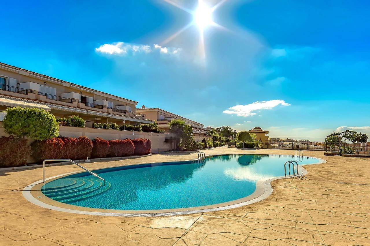 Great Ocean View Arena Apartment *