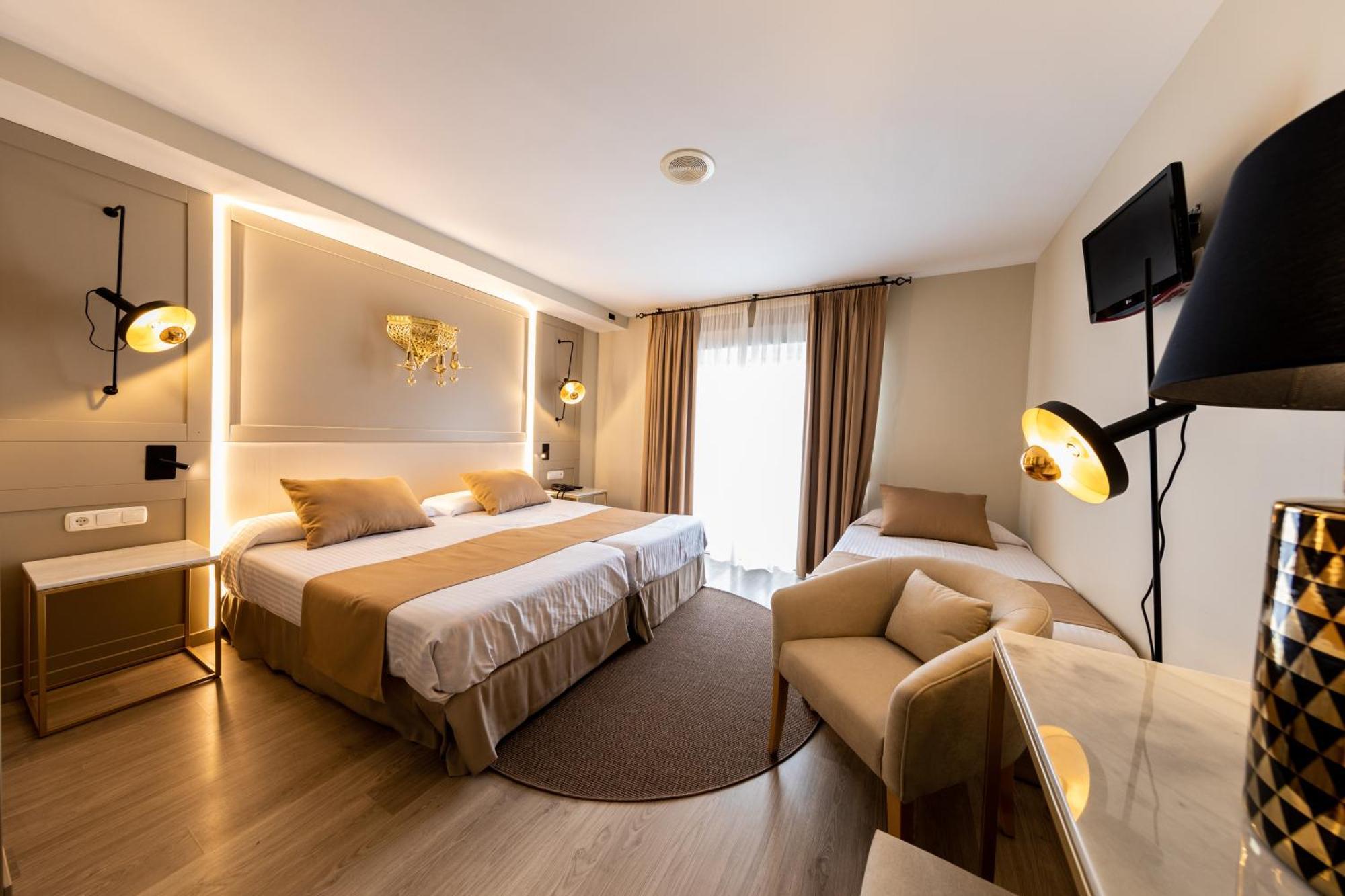 Casablanca Hotel 3*