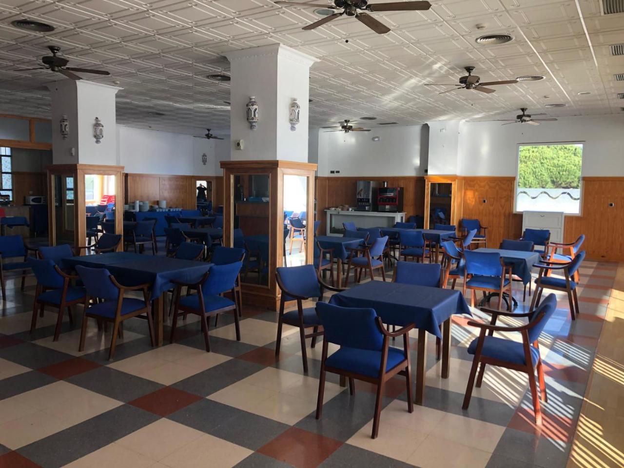 Carabela Santa Maria Hotel