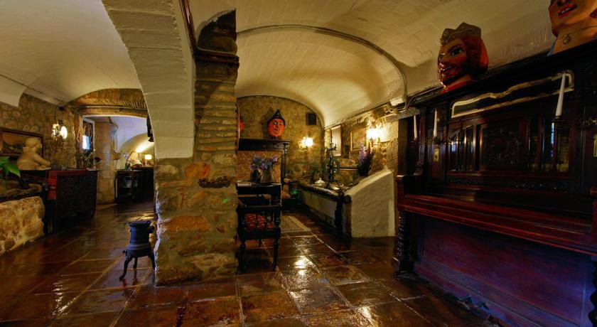 Mas Pau Hotel
