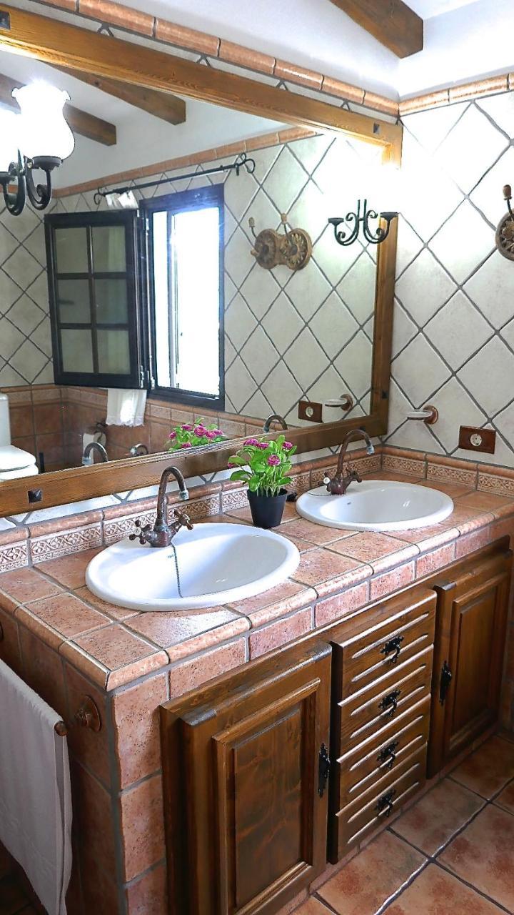 Tajaste Private Pool! Villa