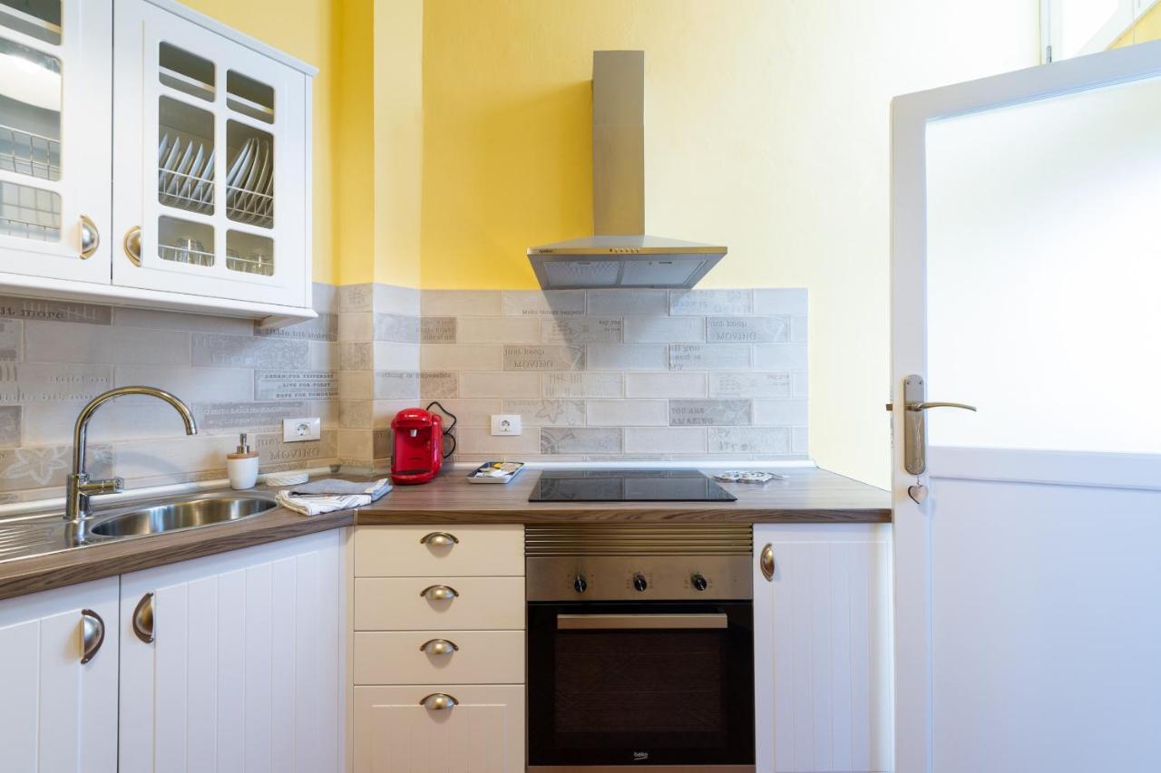 Balcony Spacious 2br Historic Centre Apartamento