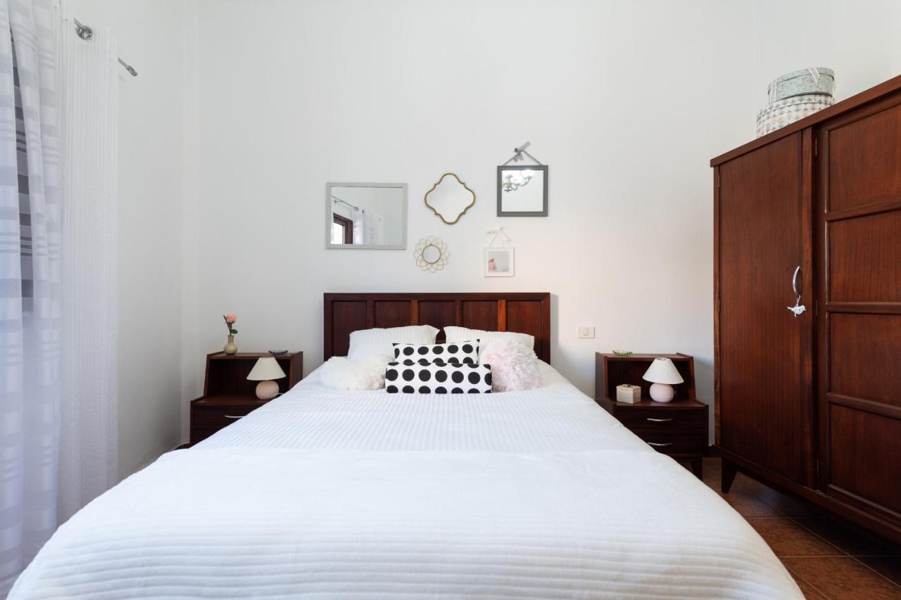 Balcony Spacious 2br Historic Centre