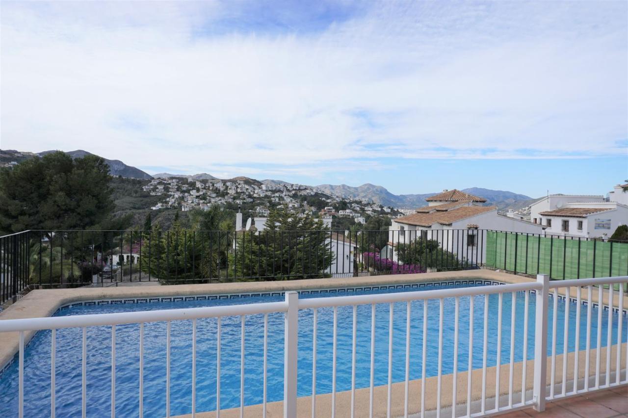 Les Pins Villa Pego