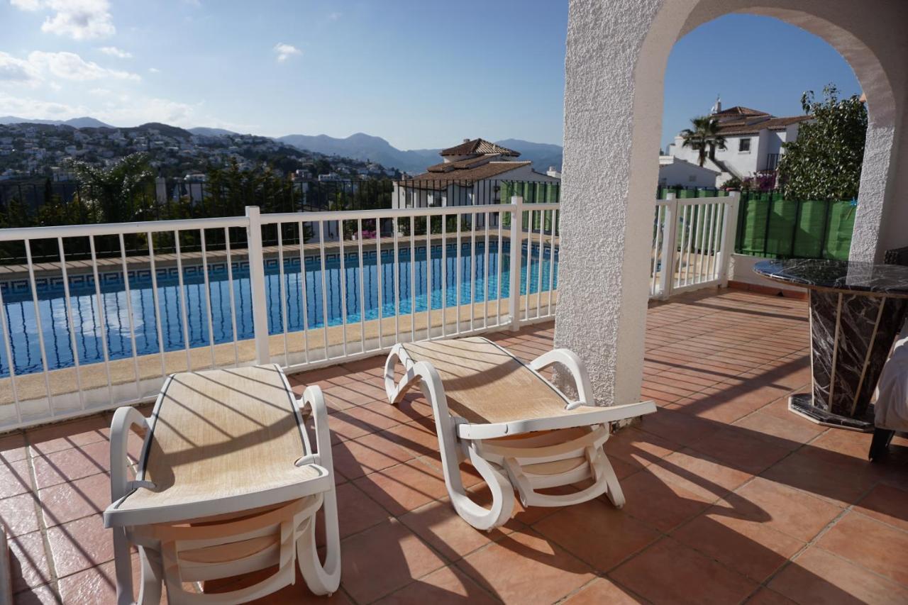 Les Pins Villa *