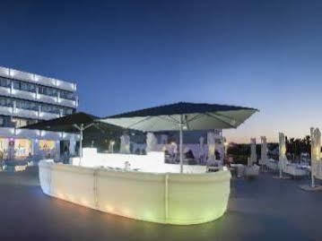 Marina Playa - Adults Only Apartahotel