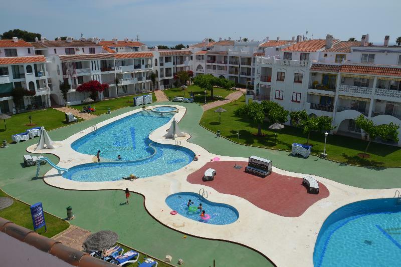 Kione Playa Romana Resort 3*