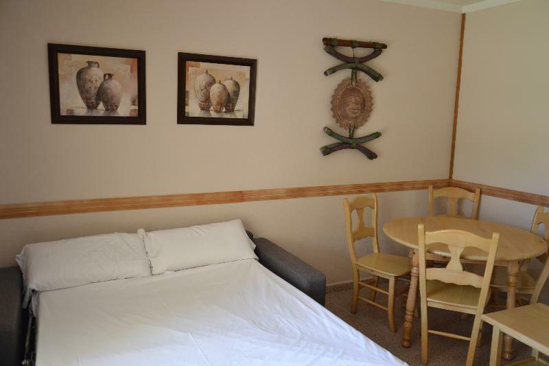 Kione Playa Romana Resort 3*