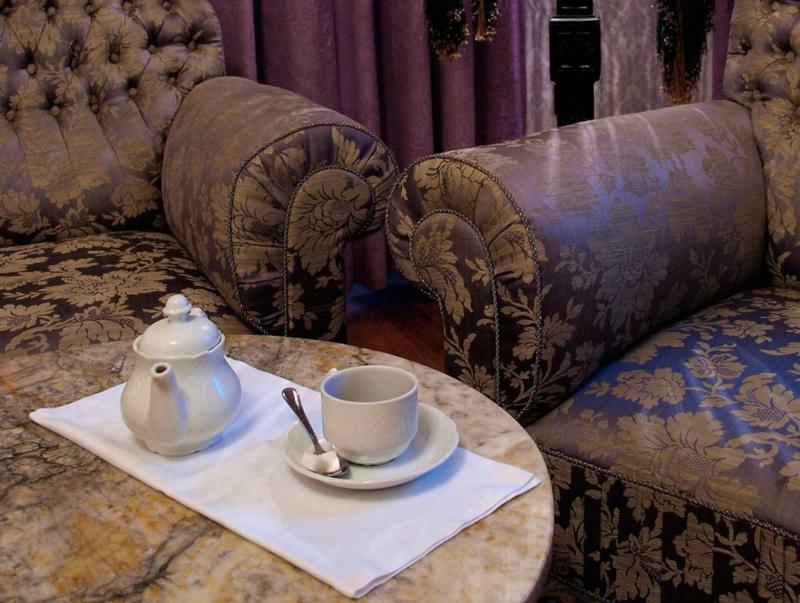 Hotel Y Arias