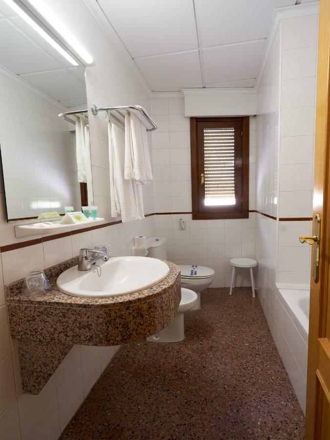 Hotel Anna Hotel 2*