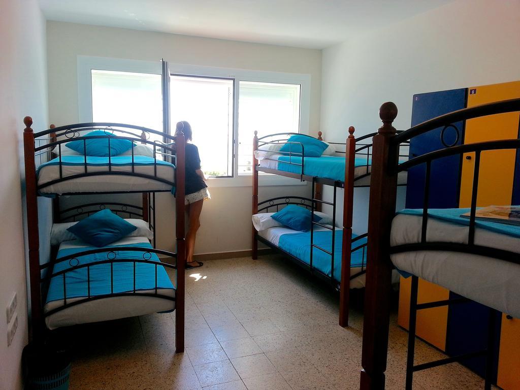 Estrella De Mar Youth Hostel *