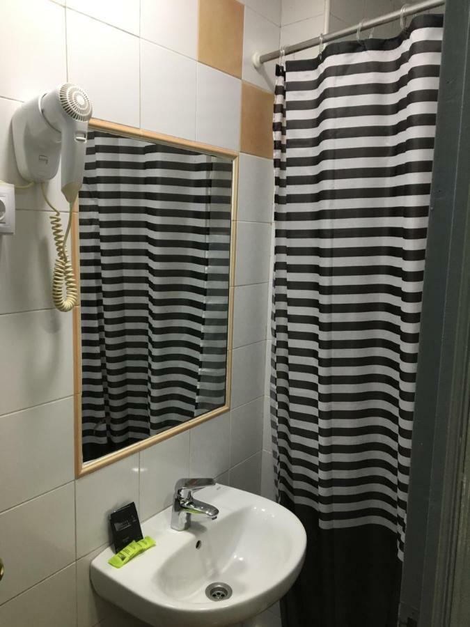 Guest house Alcobia 2*