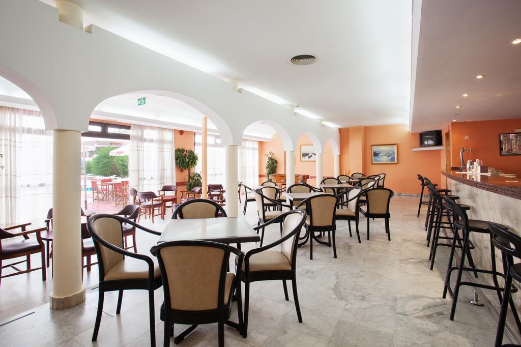 Hotel Marina Sur 3*