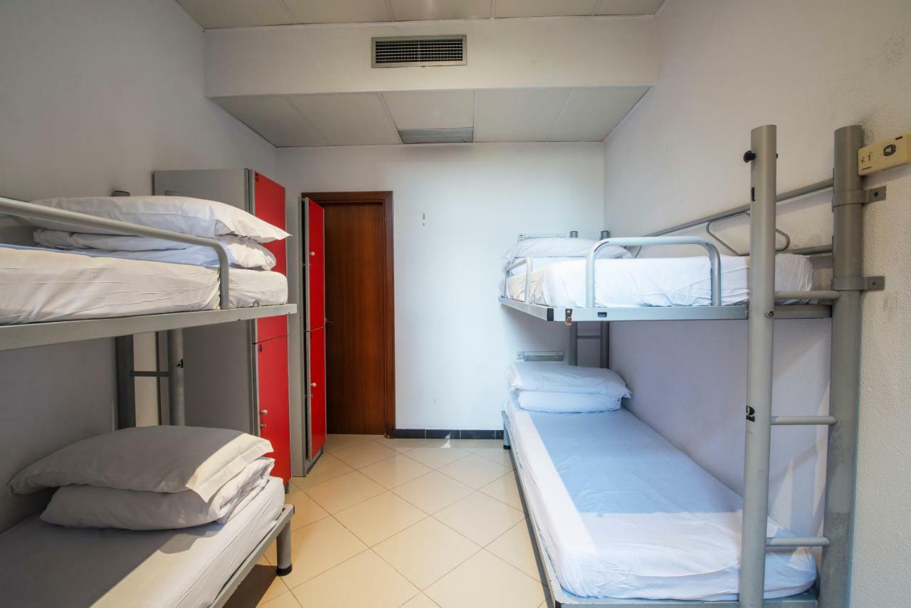 Safestay Passeig De Gracia (adults Only) Hostel